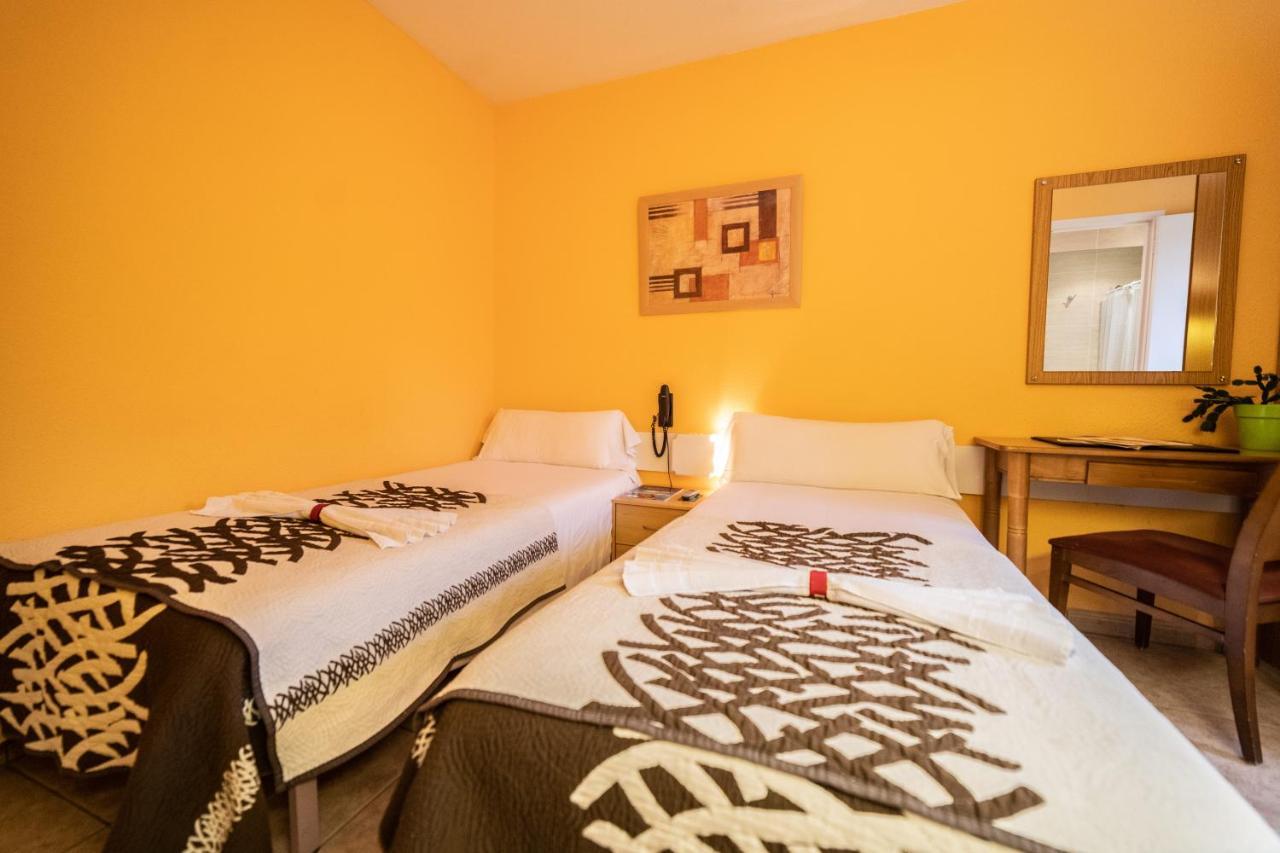 Hotel Les Terres Альдоса Экстерьер фото