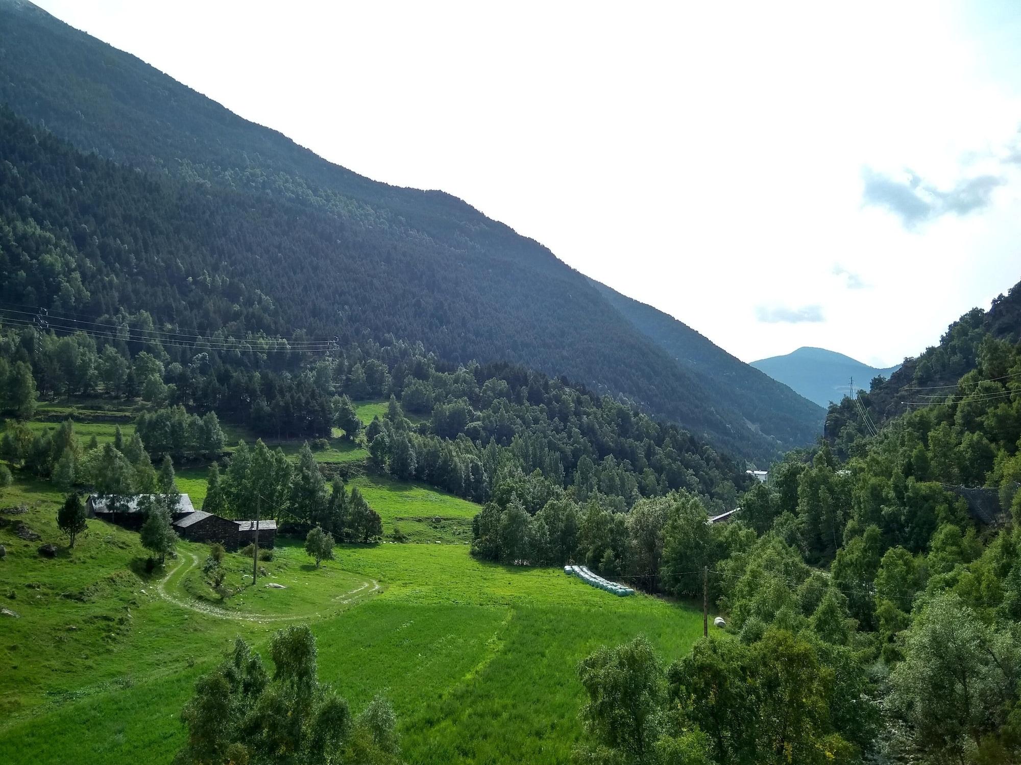 Hotel Les Terres Альдоса Экстерьер фото
